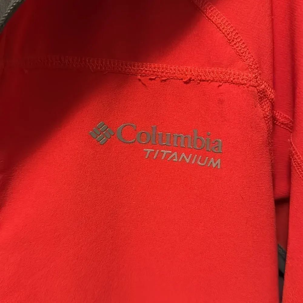 Columbia Jacket - Picture 2 of 9